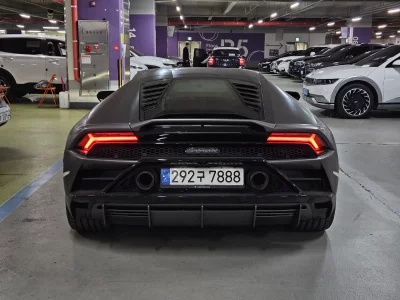 Lamborghini HURACAN