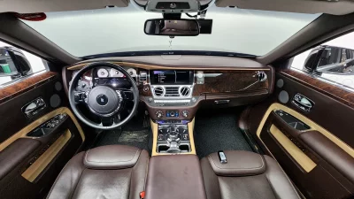 Rolls-Royce GHOST