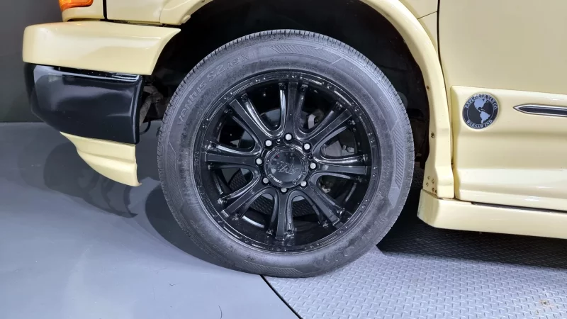 Chevrolet Express Van