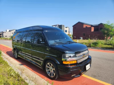 Chevrolet Express Van