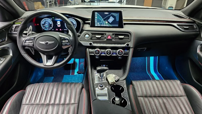 Genesis G70