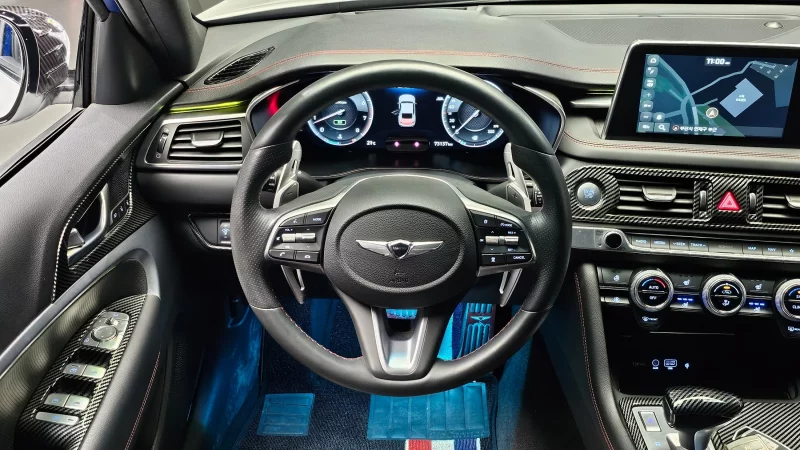 Genesis G70