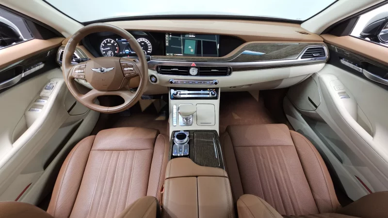 Genesis G90