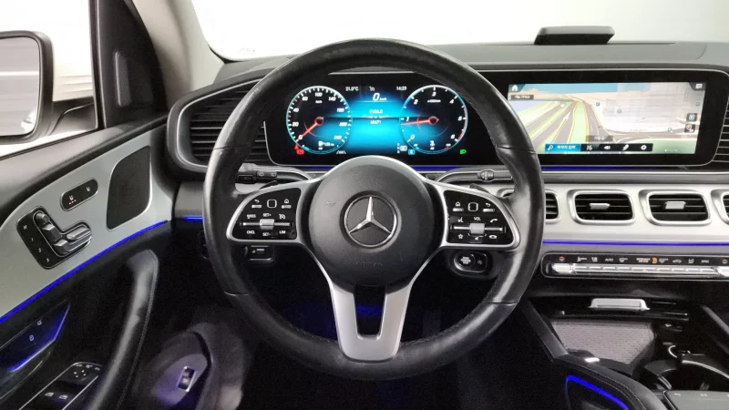 Mercedes-Benz GLE-Class