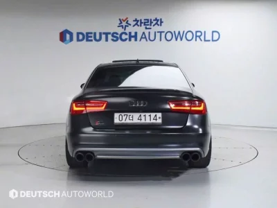 Audi S6