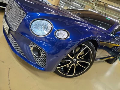 Bentley Continental