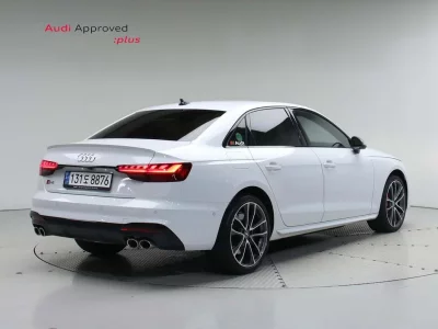 Audi S4