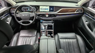 Genesis EQ900