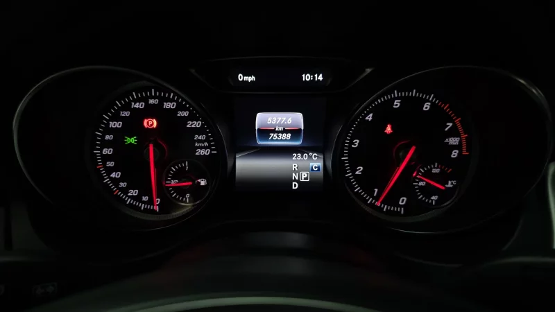 Mercedes-Benz GLA-Class