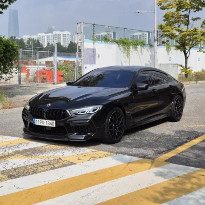 BMW M8