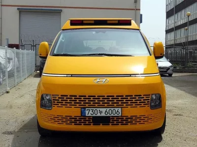 Hyundai Staria