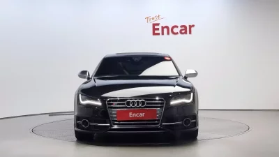 Audi S7