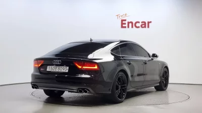 Audi S7