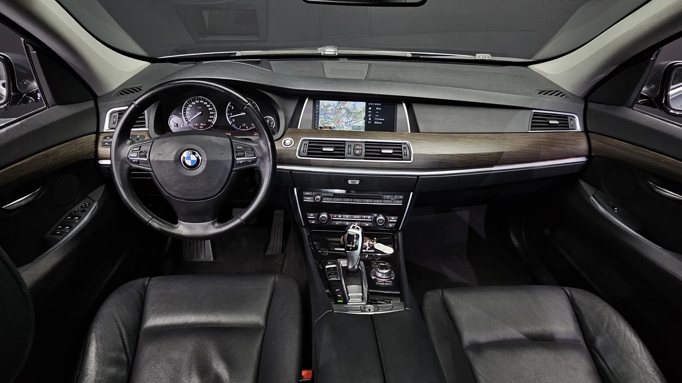 BMW GRAN TURISMO 2010 г. лот №36244300 из Кореи, цены с доставкой во  Владивосток.