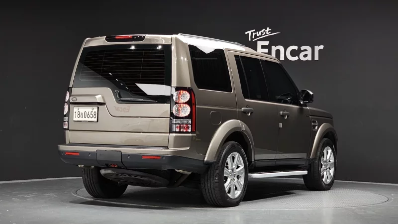 Land Rover DISCOVERY