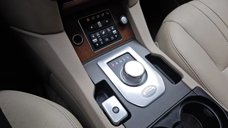 Land Rover DISCOVERY