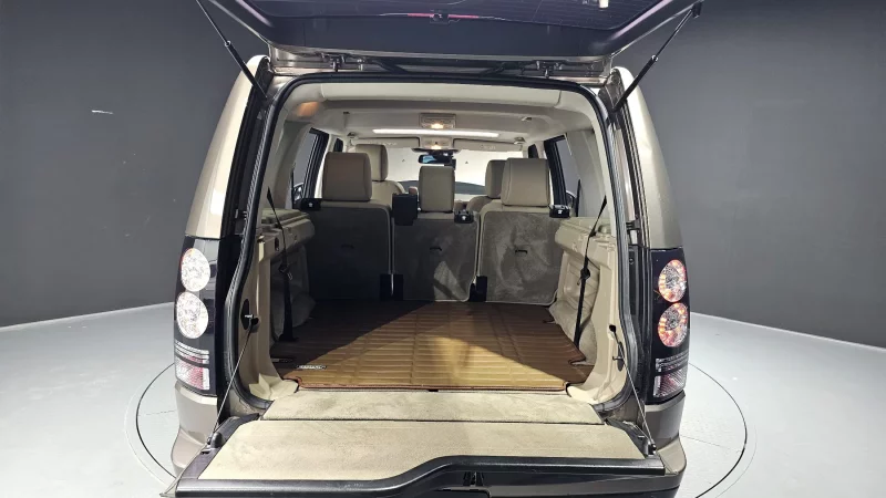 Land Rover DISCOVERY