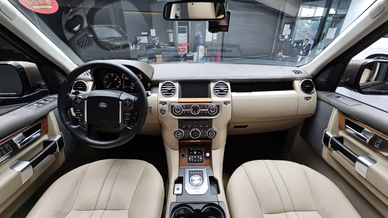 Land Rover DISCOVERY