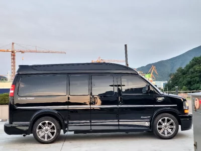 Chevrolet Express Van