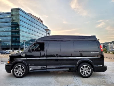 Chevrolet Express Van