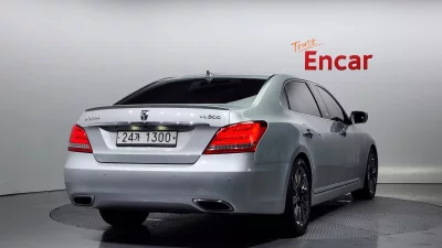 Hyundai Equus