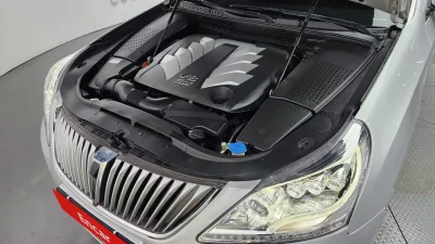 Hyundai Equus