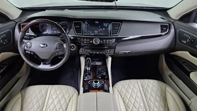 Kia K9