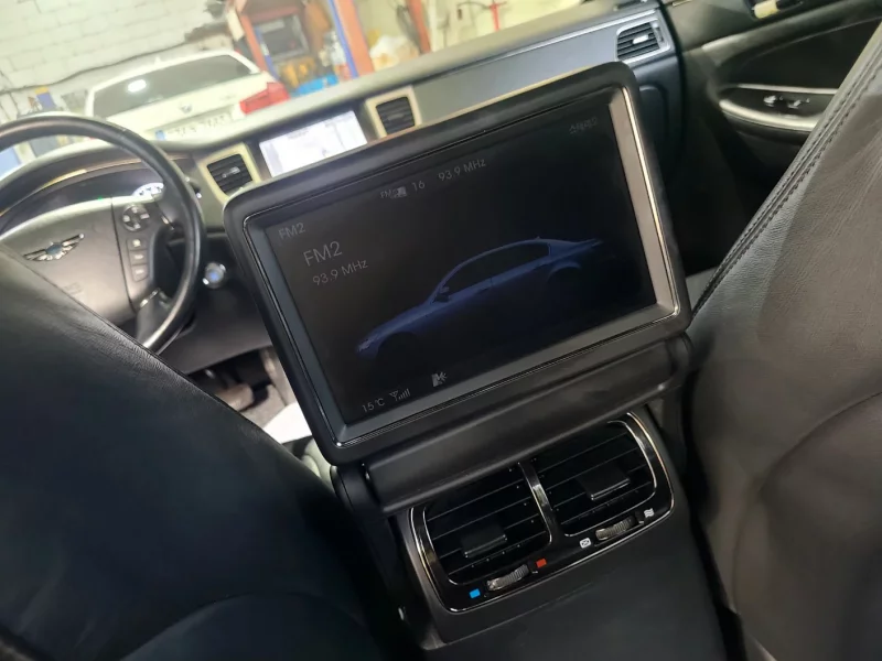 Hyundai Genesis