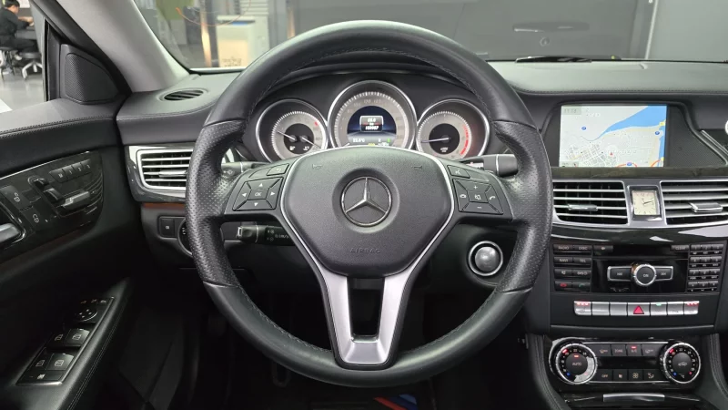 Mercedes-Benz CLS-Class