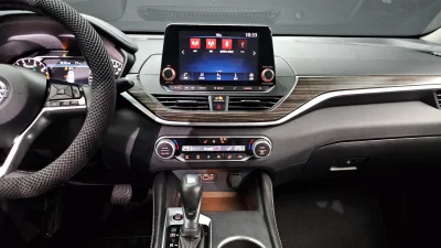 Nissan Altima