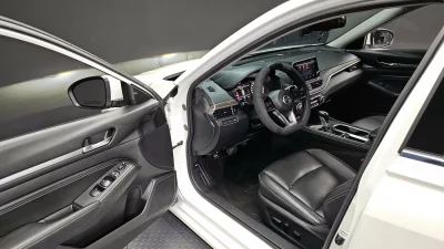 Nissan Altima