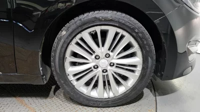 Hyundai Aslan