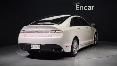 Lincoln MKZ