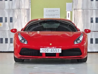 Ferrari 488