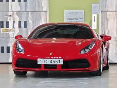 Ferrari 488