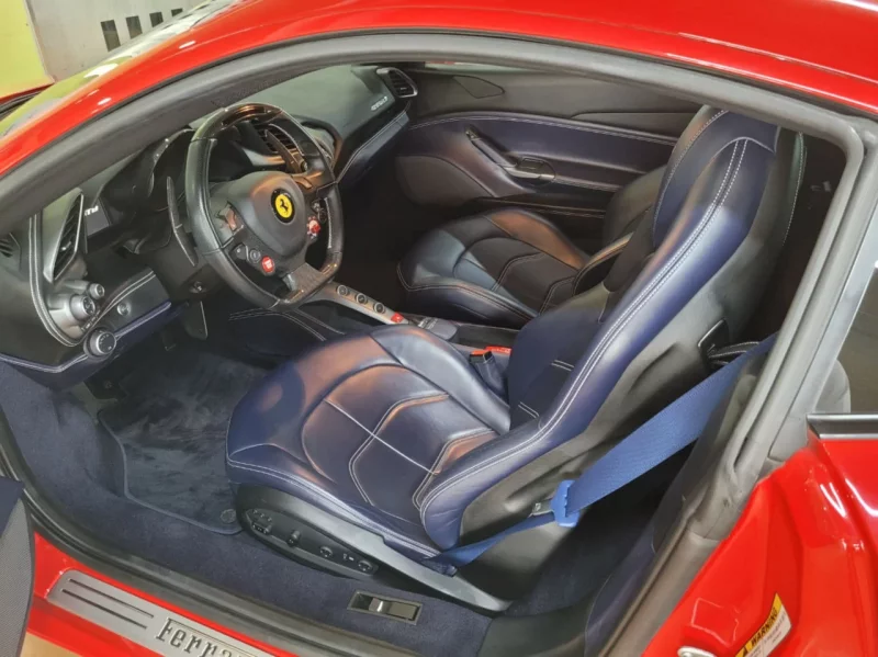 Ferrari 488