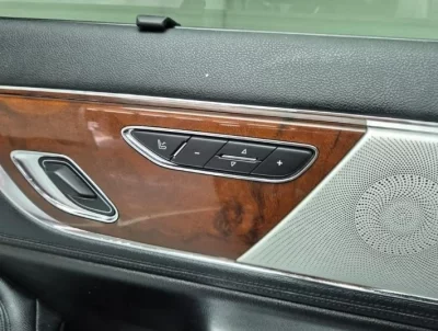 Lincoln CONTINENTAL