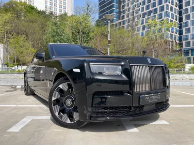 Rolls-Royce PHANTOM