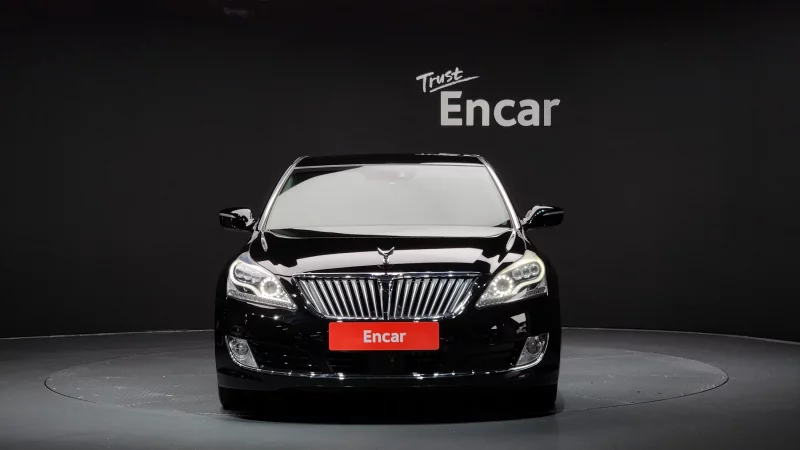 Hyundai Equus