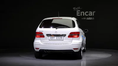 Mercedes-Benz My B