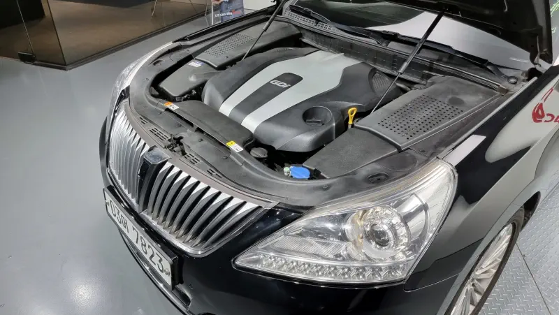 Hyundai Equus