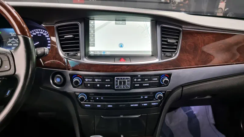 Hyundai Equus