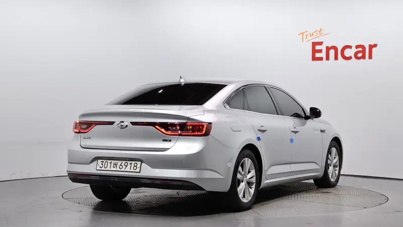 Renault Samsung SM6