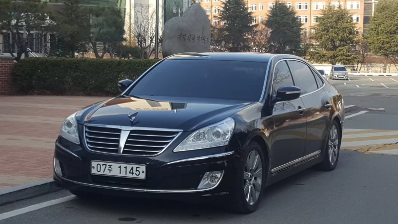 Hyundai Equus