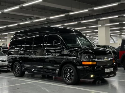 Chevrolet Express Van