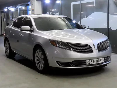 Lincoln MKS