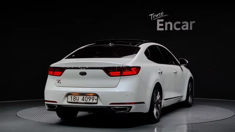 Kia K7