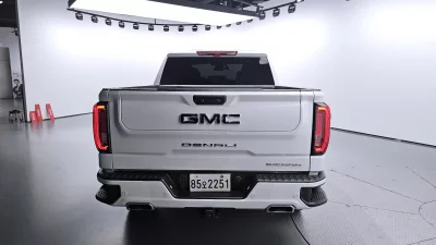 GMC SIERRA