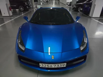 Ferrari 488