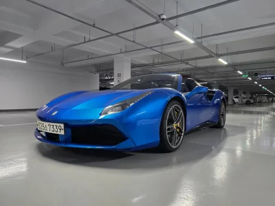 Ferrari 488